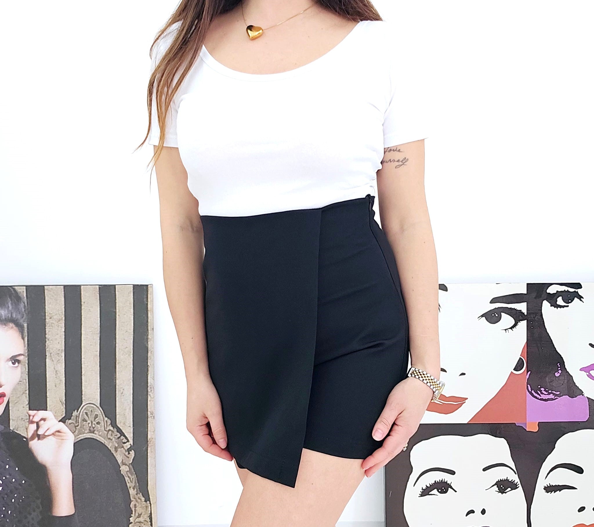 SHORT EMILY 8012